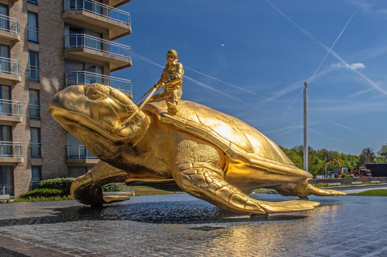Penthousestudio Gaudi Met Zonneterras En Zicht Op Zee Apartamento Nieuwpoort Exterior foto