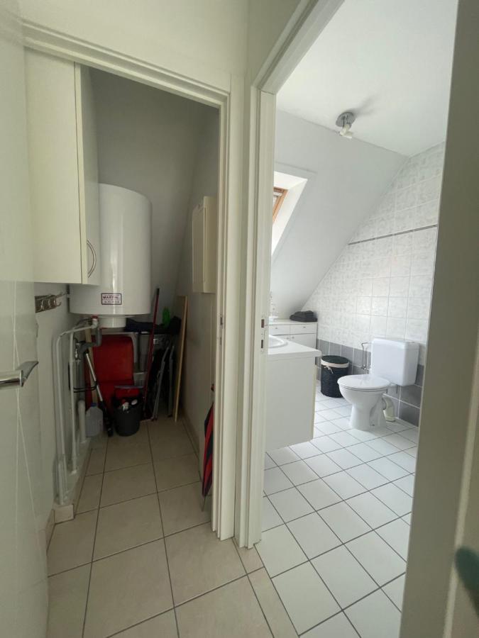 Penthousestudio Gaudi Met Zonneterras En Zicht Op Zee Apartamento Nieuwpoort Exterior foto